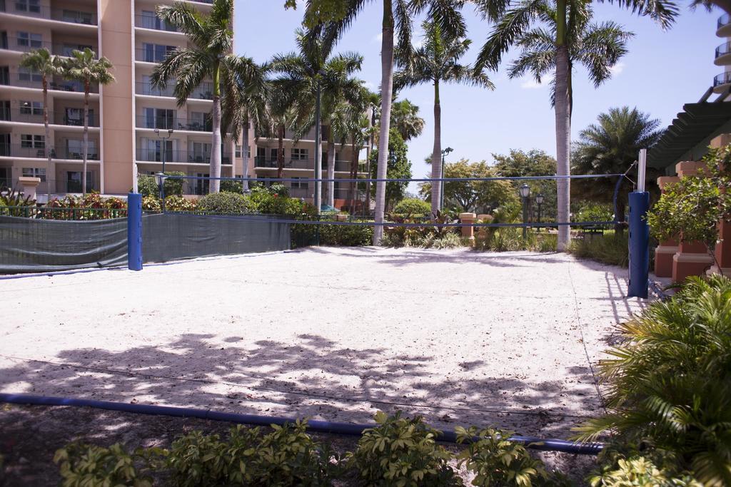 Club Wyndham Palm-Aire Hotel Pompano Beach Exterior photo