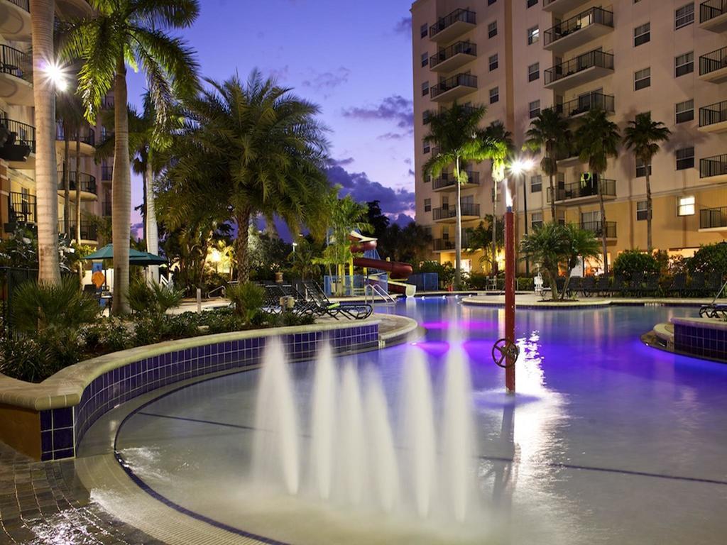 Club Wyndham Palm-Aire Hotel Pompano Beach Exterior photo