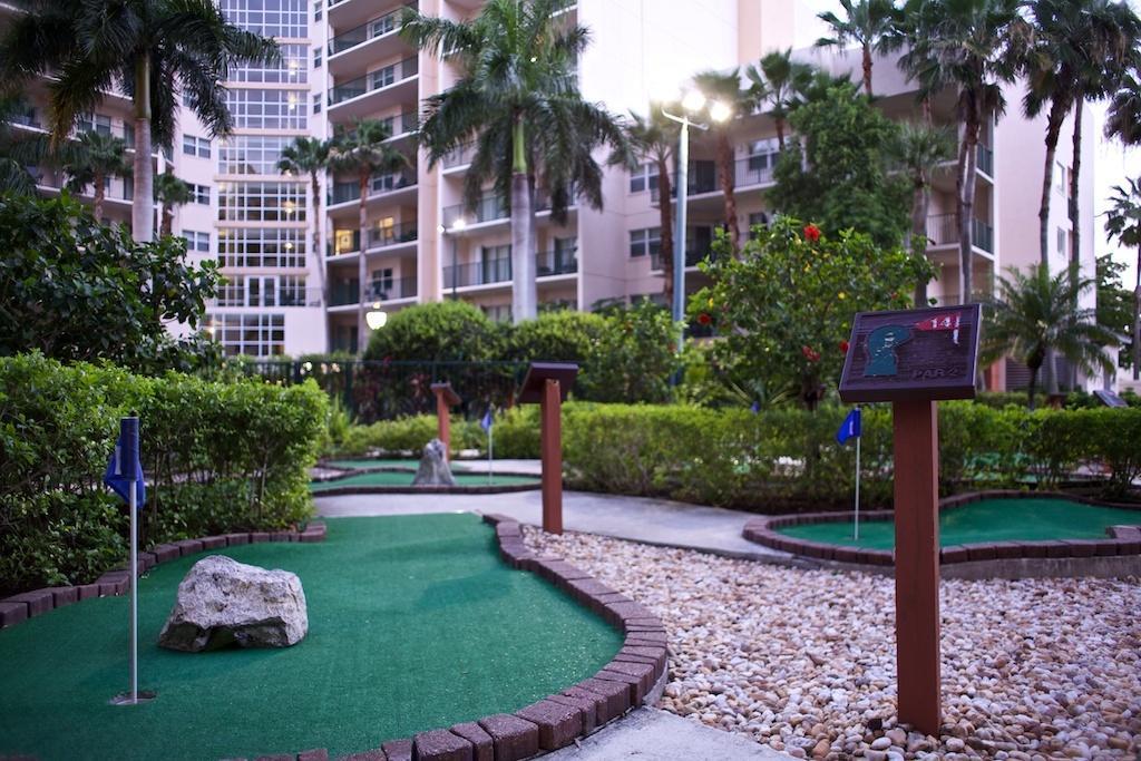 Club Wyndham Palm-Aire Hotel Pompano Beach Exterior photo